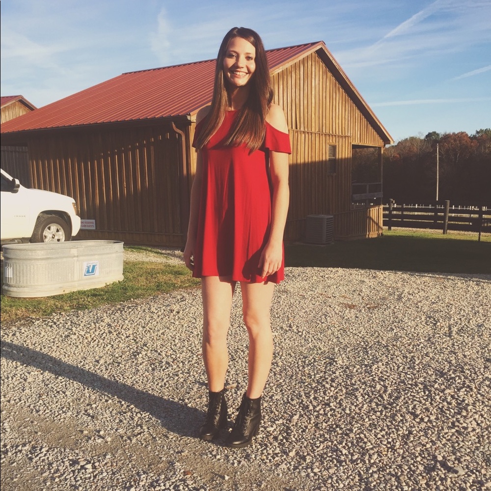 Meet your Posher, Megan